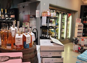 the-bahamas/harbour-island/shop/bristol-wine-and-spirits