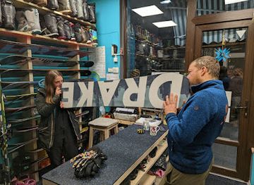 bulgaria/borovets/shop/ollie-moly