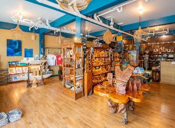 palau/northern-lagoon/shop/palau-central-trading-co