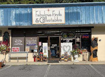 north-carolina/foothills/shop/fabulous-finds-collectables