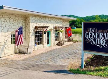 tennessee/dollywood/shop/lanier-s-general-store