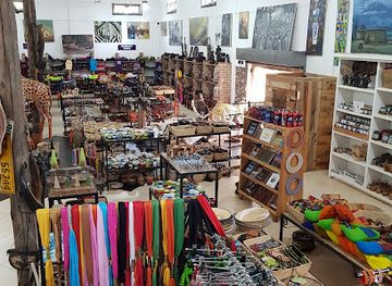 tanzania/mount-kilimanjaro/shop/blue-zebra-art-tanzanite-gift-shop