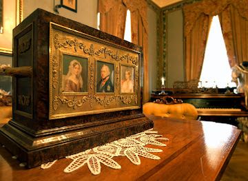 slovakia/hont/shop/castle-and-museum-in-svaty-anton