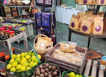 zambia/zambezi-basin/shop/kubu-cafe