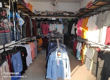 indonesia/pulau-moyo/shop/naki-store-2