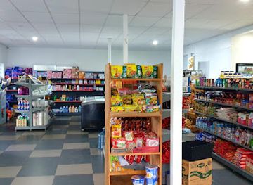 cook-islands/ngatangiia/shop/tem-store-and-takeaways