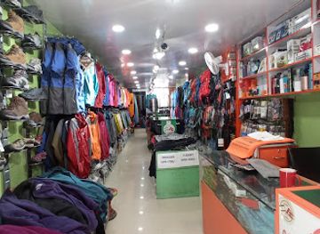 nepal/makalu-base-camp/shop/goreto-gear-traders