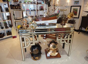 australia/southern-queensland/shop/decorum-unique-gifts-fine-art
