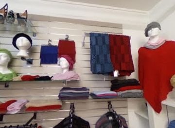 new-zealand/southland/shop/wild-wool-gallery-alpaca-farm