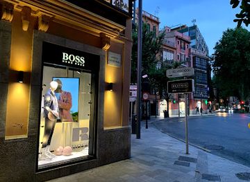 spain/palma-de-mallorca/la-lonja/shop/boss-store