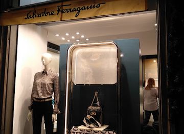 italy/genoa/shop/ferragamo