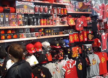 united-kingdom/manchester/shop/manchester-souvenirs-convenience-store