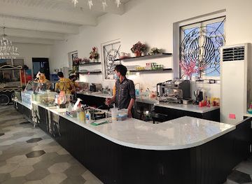 indonesia/semarang/kota-lama/shop/oud-en-nieuw-by-toko-oen