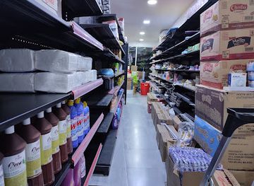 maldives/seenu-atoll/shop/moo-ces-mart