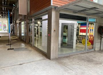 new-caledonia/tadine/shop/storissimo