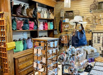 idaho/ketchum/shop/country-cousin-store