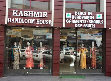 india/jammu/shop/kashmir-handloom-house-handloom-retailers-handloom-clothing-store-in-jammu