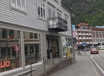 norway/trolltunga/shop/norli-odda