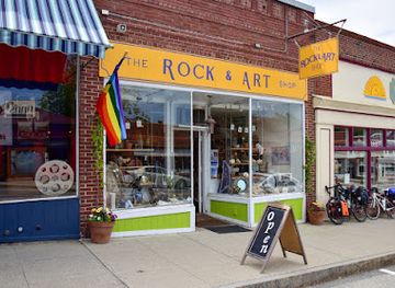 maine/hancock-county/shop/the-rock-and-art-shop