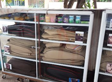 laos/attapeu-province/shop/trung-tam-cham-soc-rua-xe-attapeu