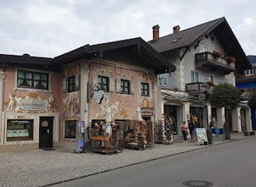 germany/oberammergau/shop/modehaus-haag