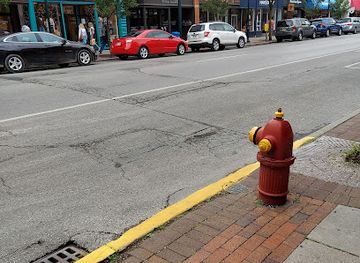 michigan/traverse-city/shop/f-l-e-a