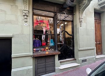 argentina/buenos-aires/san-telmo/shop/pomba-boutique