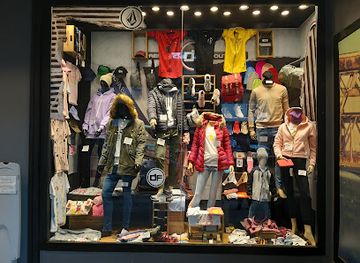 argentina/northwest-argentina/shop/outlets-de-aguirre