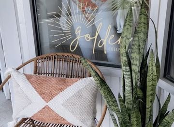 rhode-island/watch-hill/shop/golden-collective