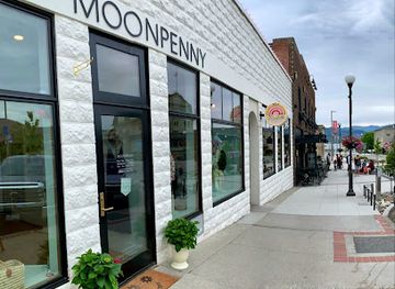 washington/lake-chelan/shop/moonpenny