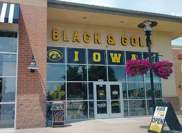iowa/west-des-moines/shop/the-black-gold-shop
