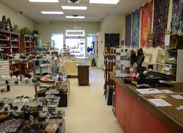 wisconsin/oshkosh/shop/main-street-awakenings