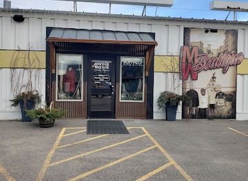 montana/butte/shop/mirror-mirror-boutique
