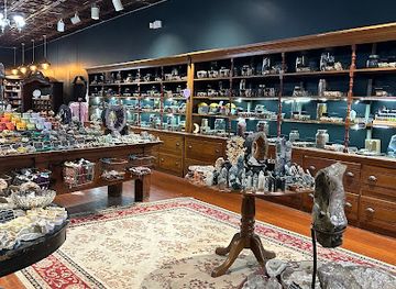 virginia/charlottesville/shop/the-green-cauldron-charlottesville