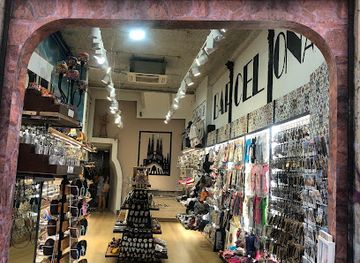spain/barcelona/gothic-quarter/shop/oh-my-gift-barcelona