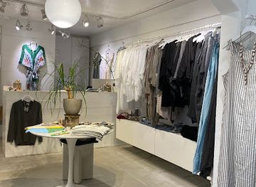 california/laguna-beach/shop/luna