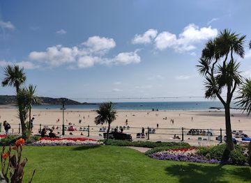 jersey/portelet-bay/shop/oyster-box