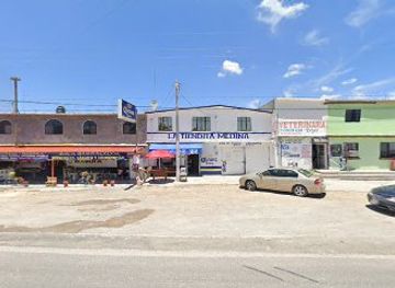 mexico/sierra-madre-oriental/shop/la-tiendita-medina