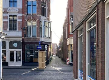 netherlands/the-hague/shop/bar-of-brands