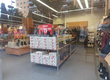 spain/tarragona/shop/merkal-calzados