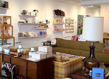 illinois/rockford/shop/rooted