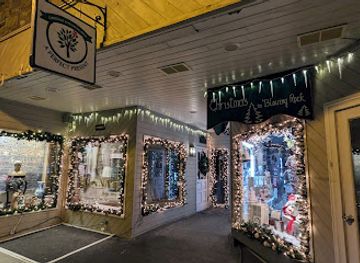 north-carolina/grandfather-mountain/shop/a-perfect-present