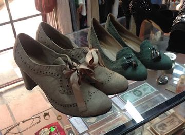 trinidad-and-tobago/st-david/shop/the-burg-vintage-shop