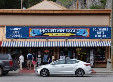 south-dakota/black-elk-peak/shop/mountain-eagle-outpost