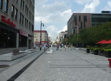 canada/montreal/shop/saint-catherine-st