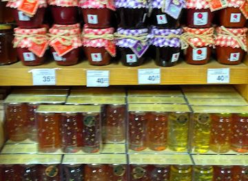 croatia/plitvice-lakes-national-park/shop/souvenir-shop