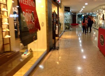 colombia/santanderes/shop/centro-comercial-cabecera-cuarta-etapa