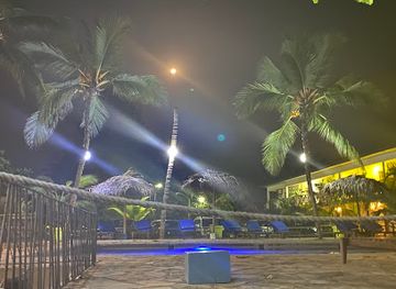 cameroon/kribi-beach/shop/hotel-du-phare