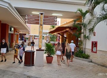 mexico/acapulco/shop/la-isla-shopping-village