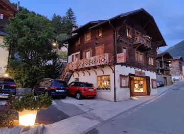 switzerland/valais/shop/la-maison-d-angelique